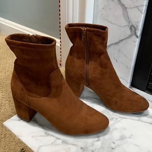 Old Navy boots- new without box